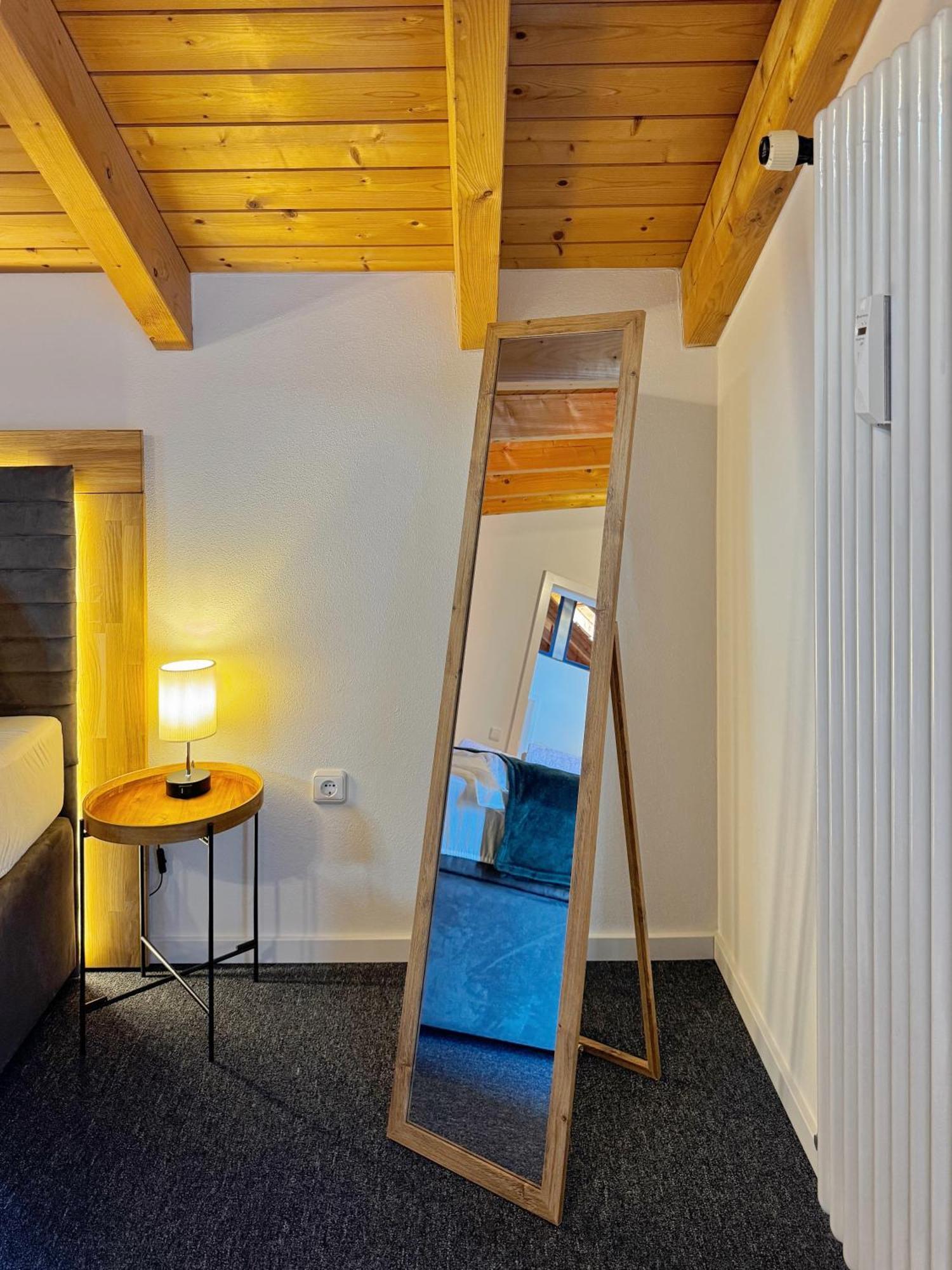 !Goldpath! Loft - Exclusiv - Xxl - Central - Sauna - Tiefgarage - Cozy วัลด์เคอร์เชิน ภายนอก รูปภาพ