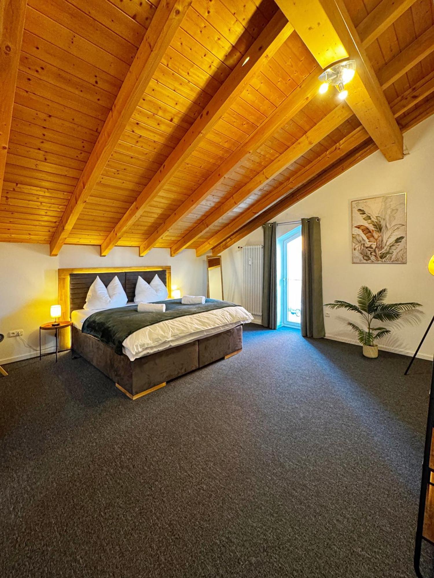!Goldpath! Loft - Exclusiv - Xxl - Central - Sauna - Tiefgarage - Cozy วัลด์เคอร์เชิน ภายนอก รูปภาพ